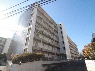 上社南住宅５号棟（３０５）の物件外観写真